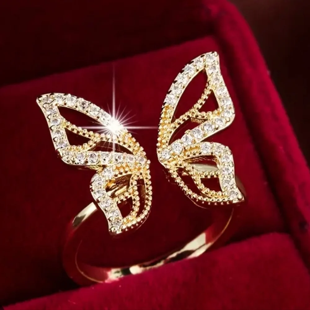 Sparkling Butterfly Gold Adjustable Ring